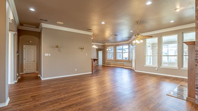 5615 Equestrian Court, Granbury, TX 76049