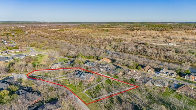 5615 Equestrian Court, Granbury, TX 76049