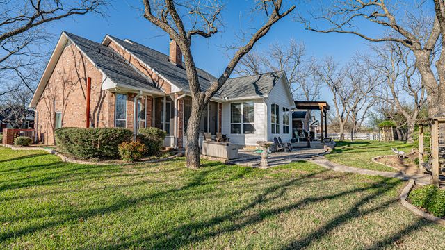5615 Equestrian Court, Granbury, TX 76049