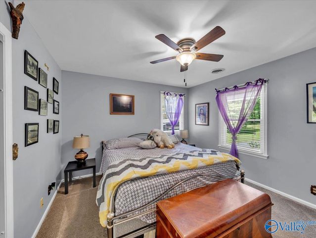 4715 Alabama Highway 79, Guntersville, AL 35976