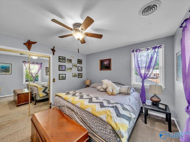 4715 Alabama Highway 79, Guntersville, AL 35976