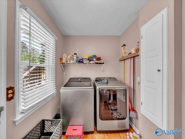 4715 Alabama Highway 79, Guntersville, AL 35976