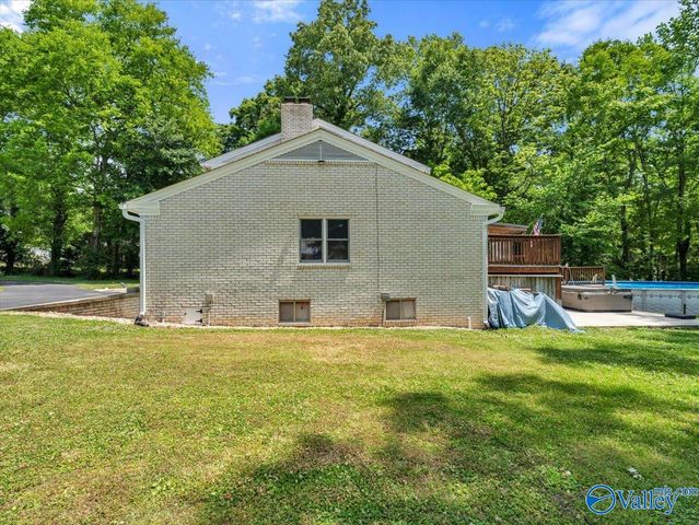 4715 Alabama Highway 79, Guntersville, AL 35976