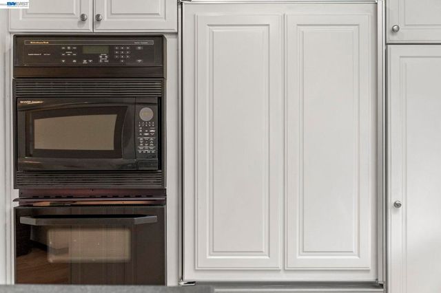 3305 3305 Arcadian Dr, Castro Valley, CA 94546