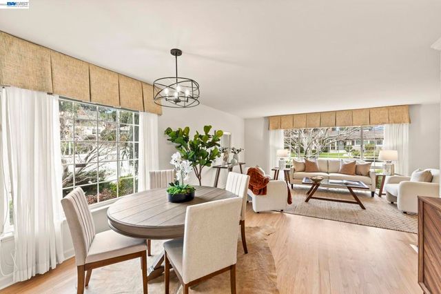 3305 3305 Arcadian Dr, Castro Valley, CA 94546