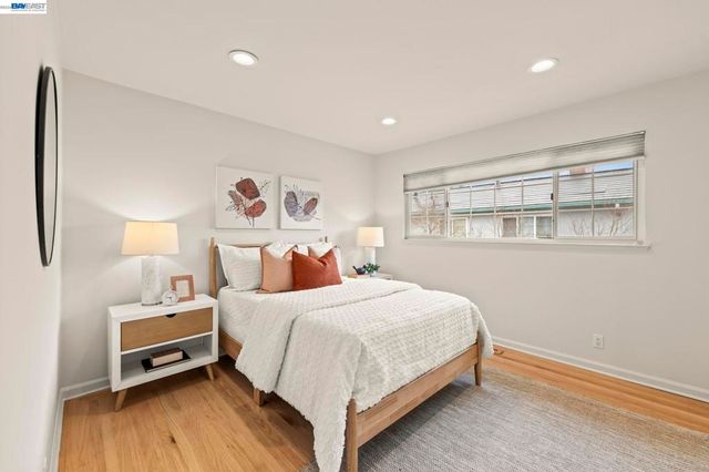 3305 3305 Arcadian Dr, Castro Valley, CA 94546