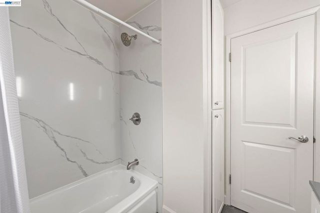 3305 3305 Arcadian Dr, Castro Valley, CA 94546