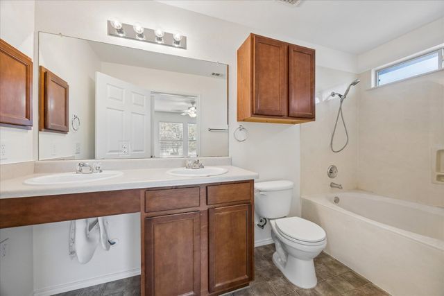 9013 Berryline CV, Austin, TX 78724