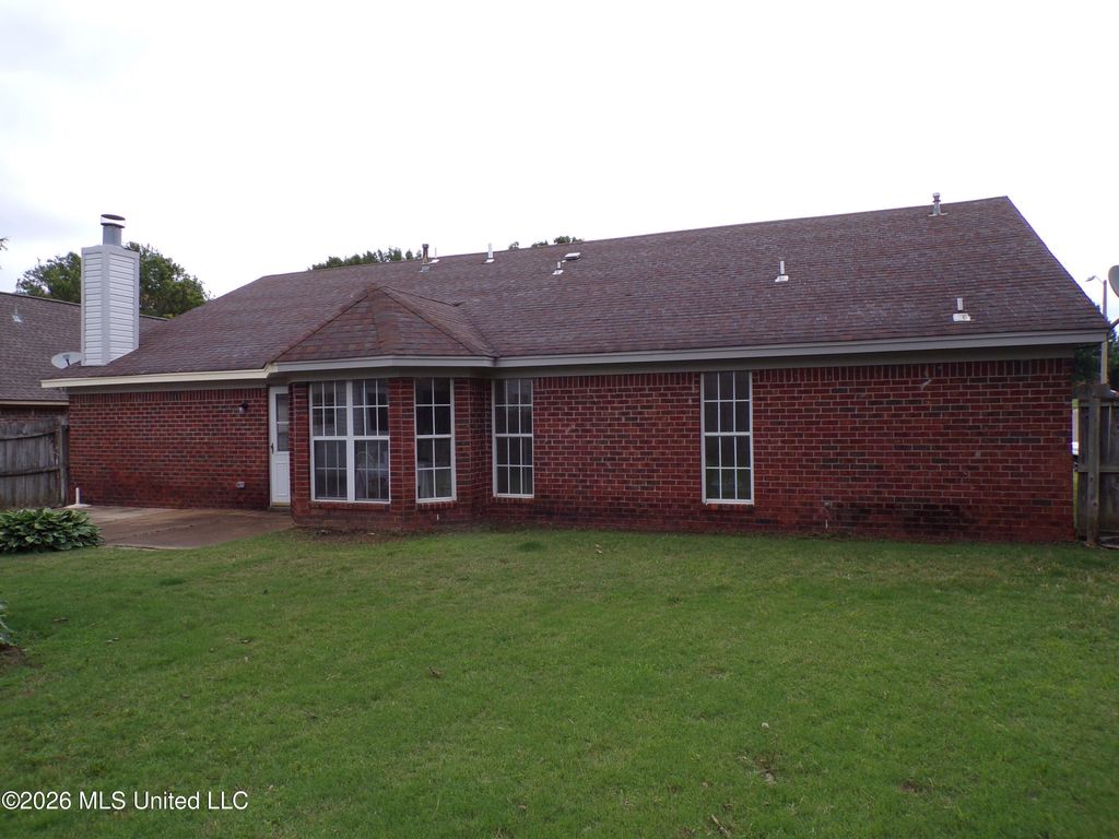 7395 Fox Hollow Lane, Southaven, MS 38671 — photo 2