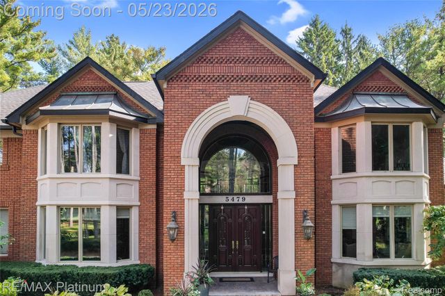 5479 River Ridge Drive, Genoa Township, MI 48116