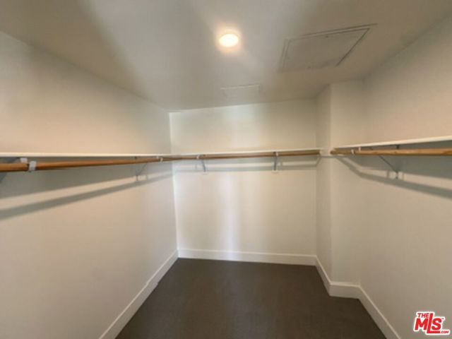 250 E Broadway 304, Long Beach, CA 90802