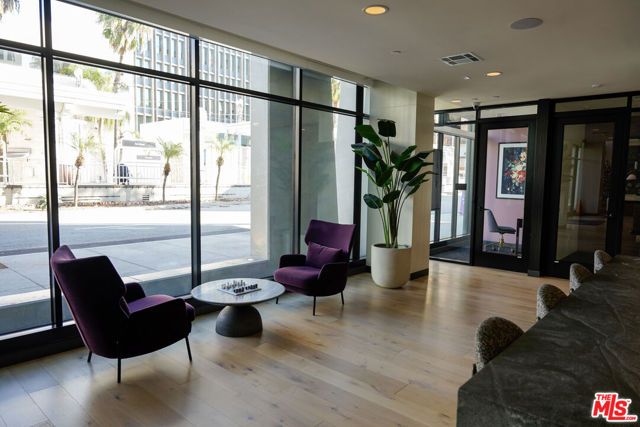 250 E Broadway 304, Long Beach, CA 90802