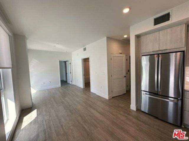 250 E Broadway 304, Long Beach, CA 90802