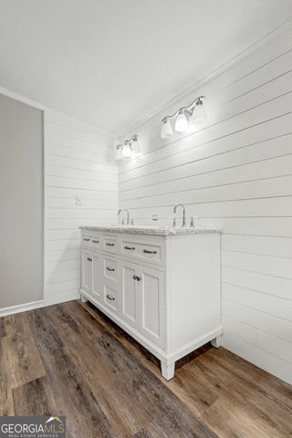 194 McKneely Road, Milner, GA 30257