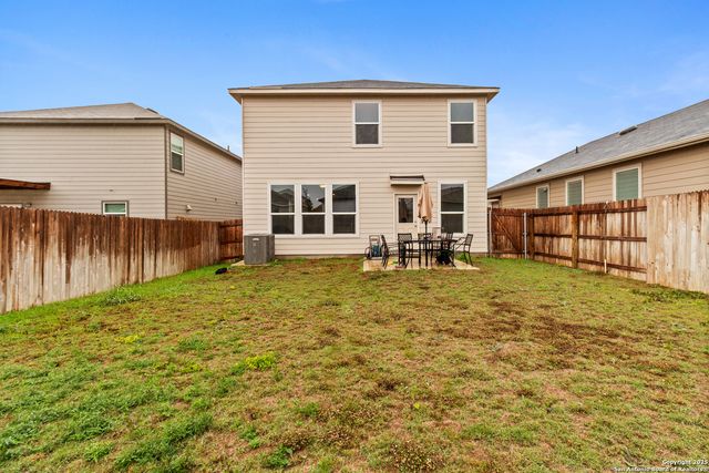 547 Deer Crest, New Braunfels, TX 78130