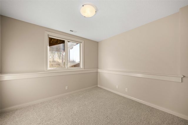 858 Burr Oaks Drive, West Des Moines, IA 50266