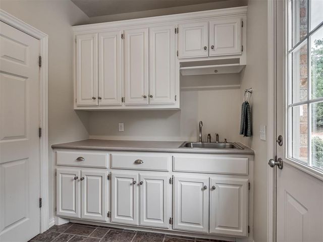 4001 Braxton Way, Edmond, OK 73034