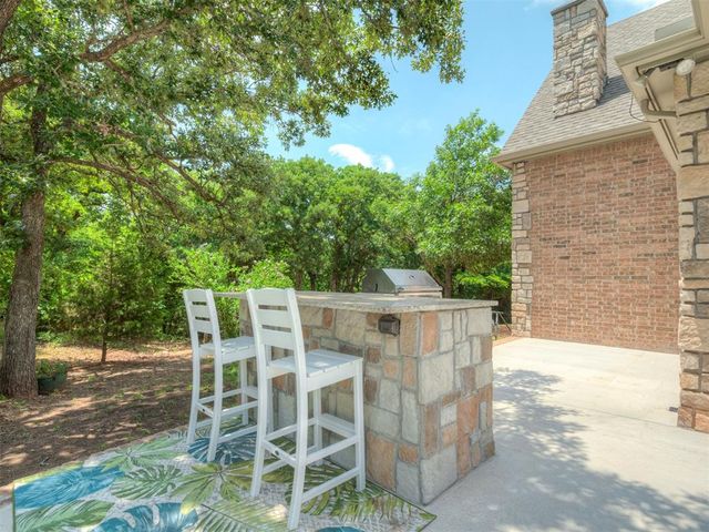4001 Braxton Way, Edmond, OK 73034