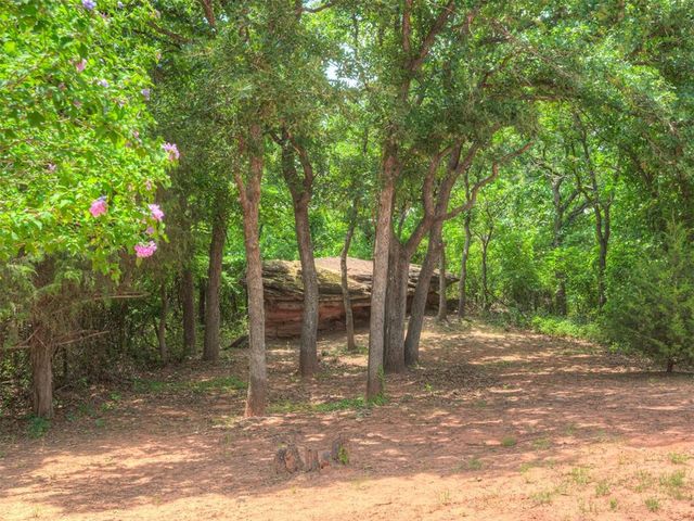 4001 Braxton Way, Edmond, OK 73034