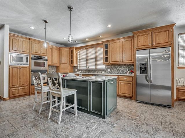 4001 Braxton Way, Edmond, OK 73034