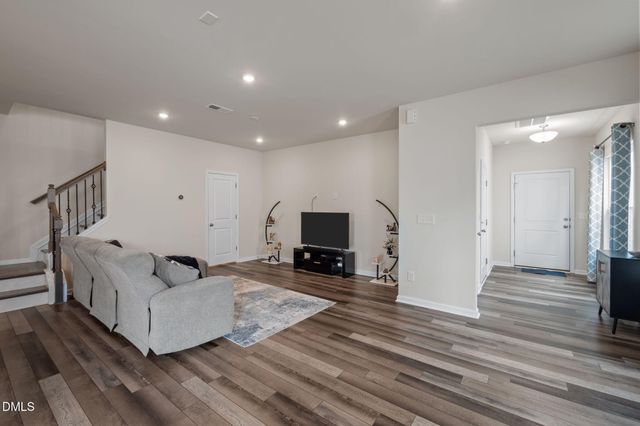 1009 Everglades Way, Durham, NC 27713