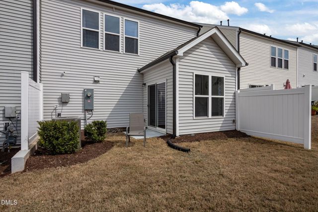 1009 Everglades Way, Durham, NC 27713