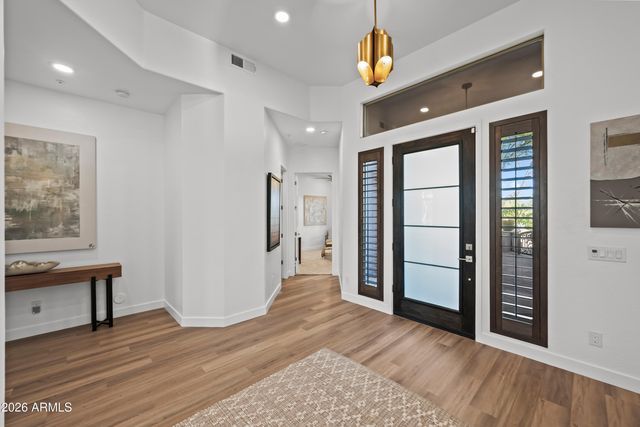6626 E Bent Tree Drive, Scottsdale, AZ 85266