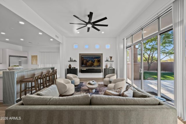 6626 E Bent Tree Drive, Scottsdale, AZ 85266
