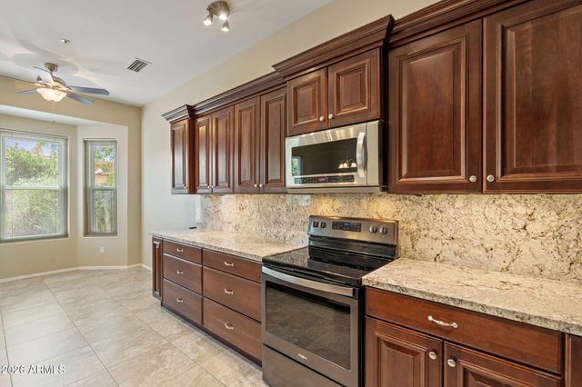 9343 E WINDROSE Drive, Scottsdale, AZ 85260