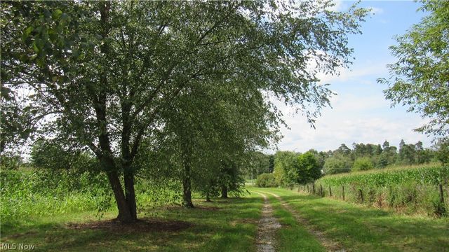 10295 Youngstown Salem Road, Salem, OH 44460