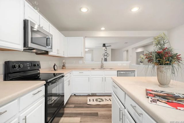 11114 BARCLAY PT, San Antonio, TX 78254