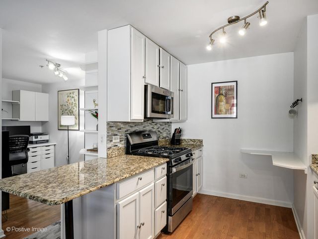 125 S Jefferson Street 3203, Chicago, IL 60661