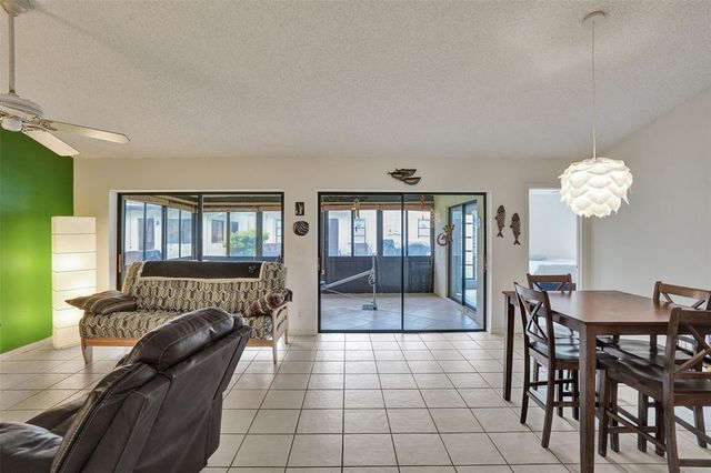 1527 SW 22nd Terrace, Deerfield Beach, FL 33442