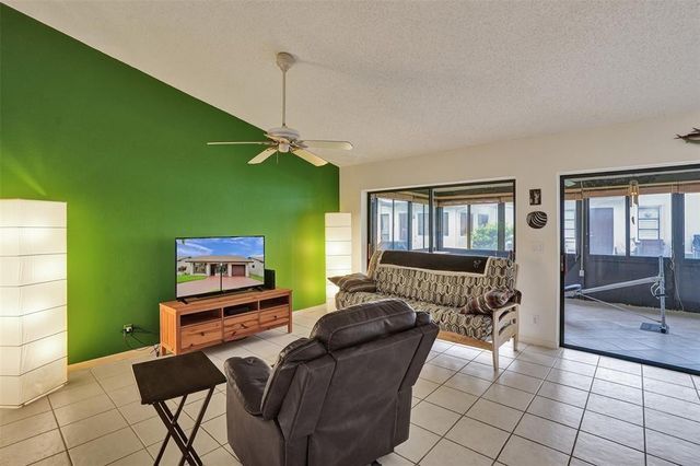 1527 SW 22nd Terrace, Deerfield Beach, FL 33442