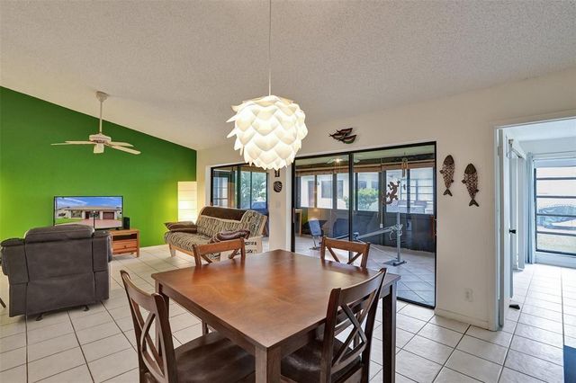 1527 SW 22nd Terrace, Deerfield Beach, FL 33442