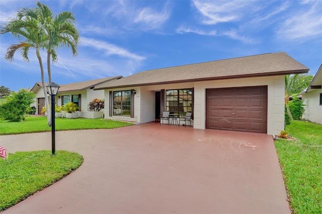 1527 SW 22nd Terrace, Deerfield Beach, FL 33442