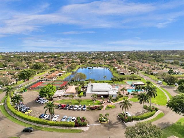 1527 SW 22nd Terrace, Deerfield Beach, FL 33442