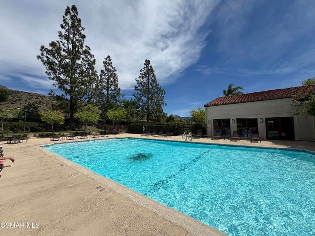 15455 Glenoaks Boulevard 489, Sylmar, CA 91342