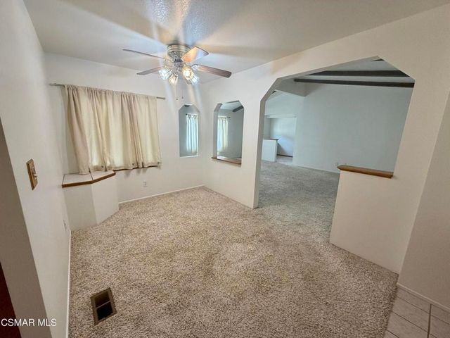 15455 Glenoaks Boulevard 489, Sylmar, CA 91342