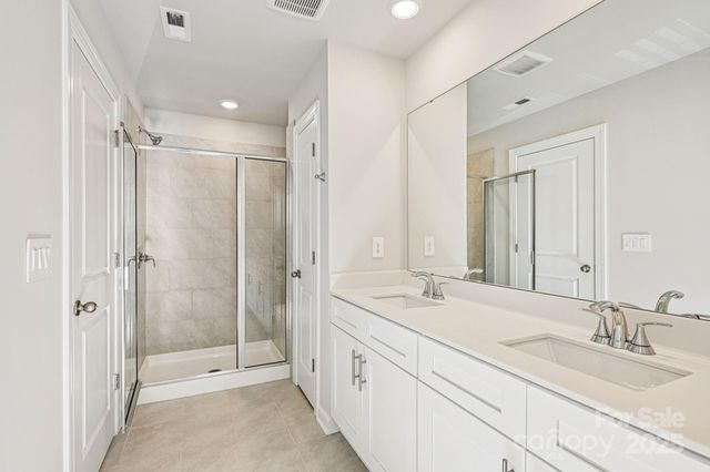 124 Utility Lane C, Mooresville, NC 28117