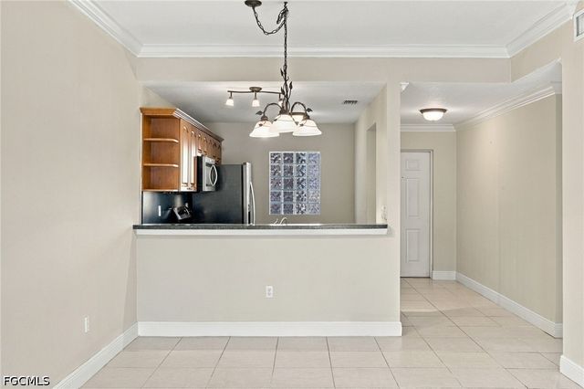 1227 SE 23rd PL 2, Cape Coral, FL 33990