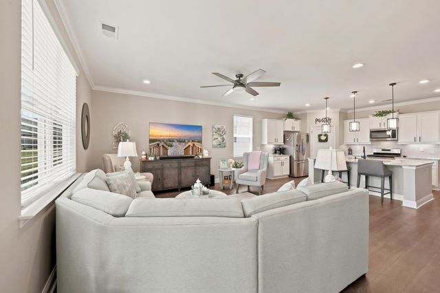 520 McAlister Dr., Little River, SC 29566