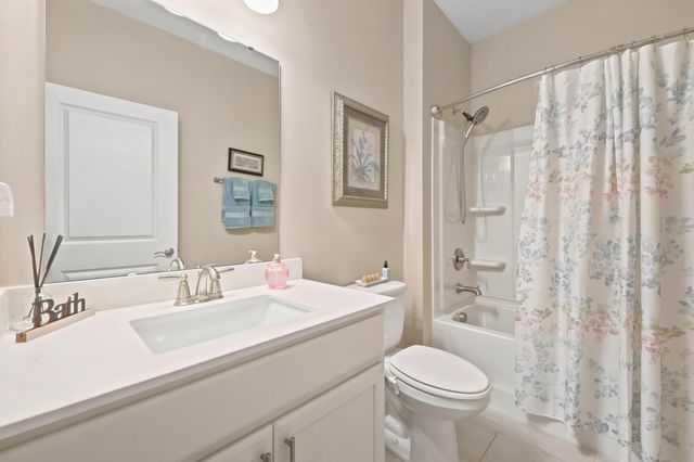 520 McAlister Dr., Little River, SC 29566