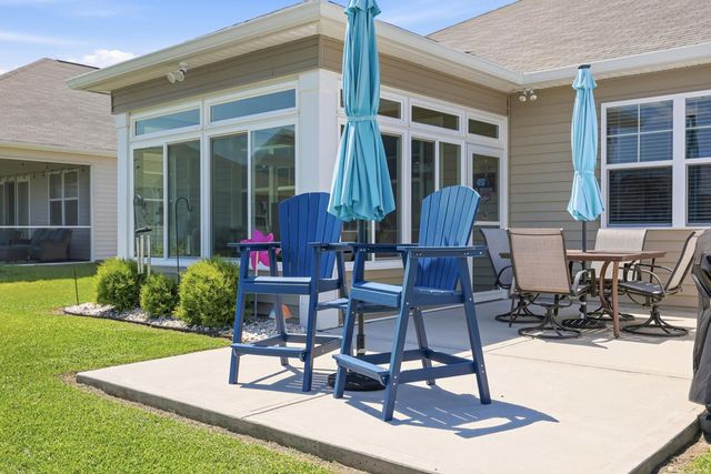 520 McAlister Dr., Little River, SC 29566