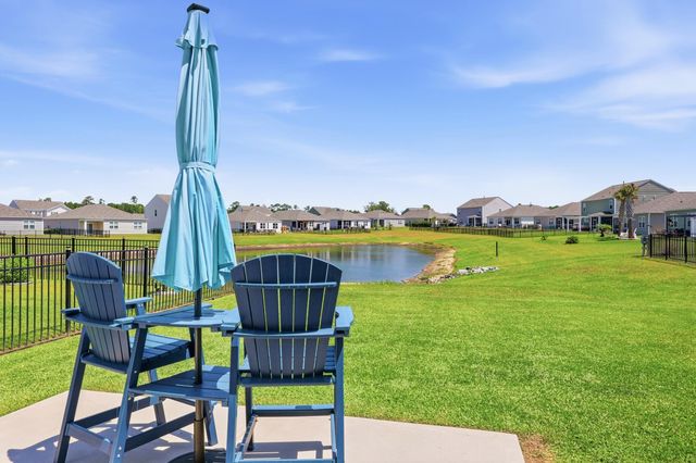 520 McAlister Dr., Little River, SC 29566