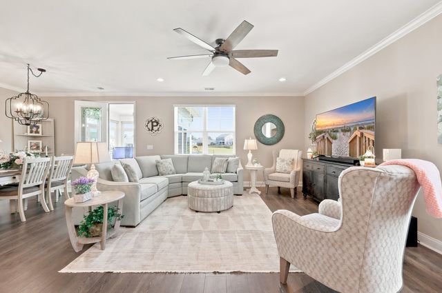 520 McAlister Dr., Little River, SC 29566