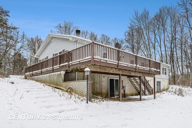 11401 Hibner Road, Hartland Twp, MI 48353