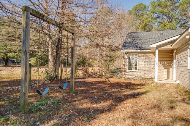 2 Ponderosa Cir, Yemassee, SC 29945