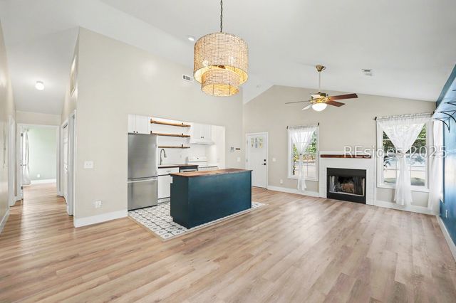 2 Ponderosa Cir, Yemassee, SC 29945