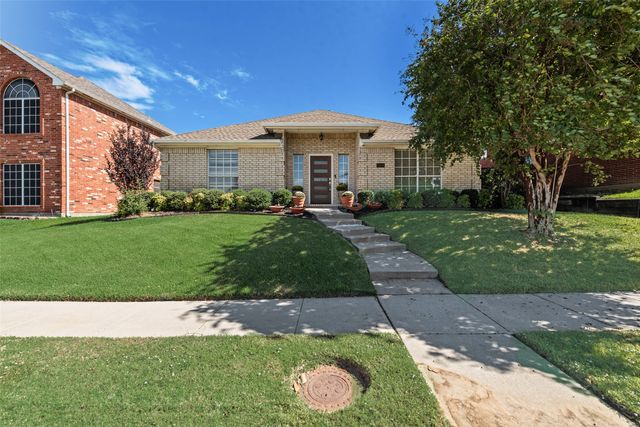 4104 Creekmeadow Drive, Carrollton, TX 75010